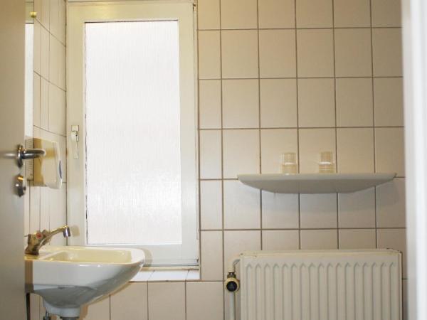 City Hotel Nebo : photo 7 de la chambre chambre double avec salle de bains privative