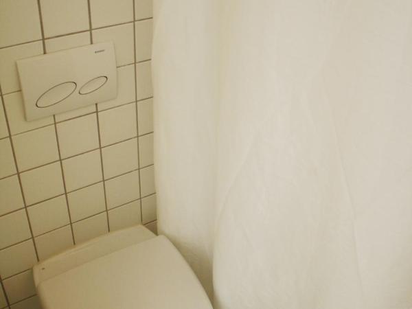 City Hotel Nebo : photo 5 de la chambre chambre simple avec salle de bains privative