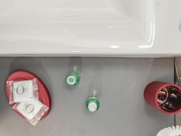 Fladi House Catania : photo 7 de la chambre chambre triple supérieure