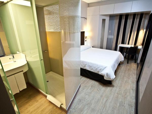 Two Hotel Buenos Aires : photo 1 de la chambre chambre double standard