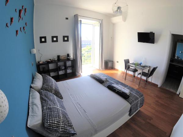 B&B Musica e Mare : photo 4 de la chambre chambre double avec balcon - vue sur mer