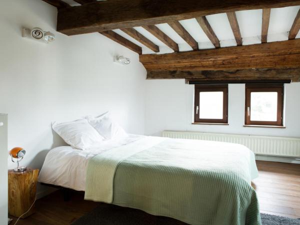 Maison Sainte-Marguerite : photo 5 de la chambre chambre double - vue sur jardin