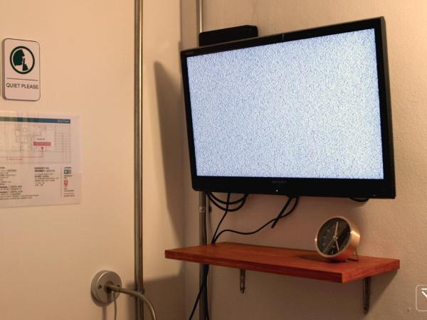 T-Boutique Hostel - Hua Lamphong : photo 1 de la chambre chambre simple avec salle de bains privative