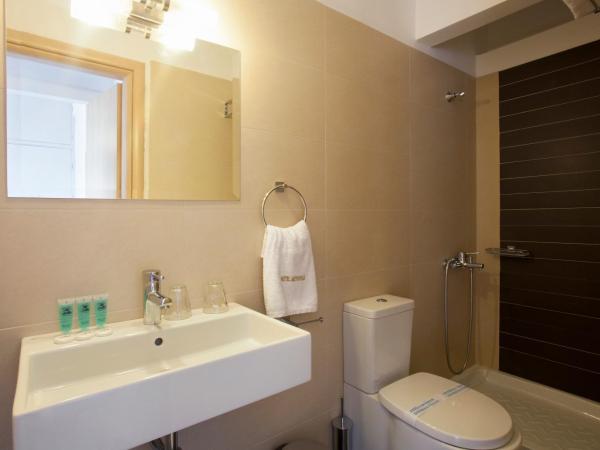 Metropolis Hotel : photo 1 de la chambre chambre triple - vue sur acropole