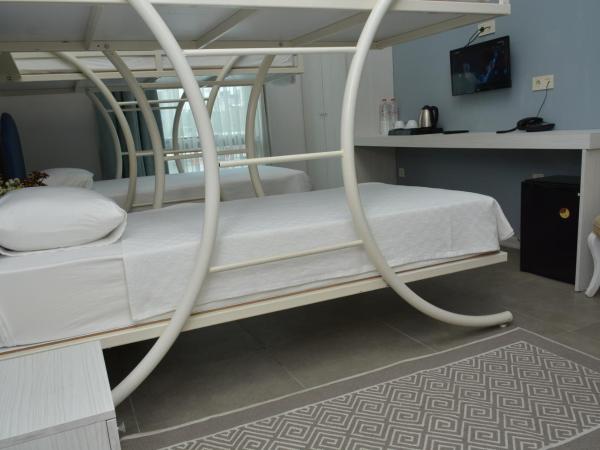 Nar Palace : photo 5 de la chambre chambre quadruple