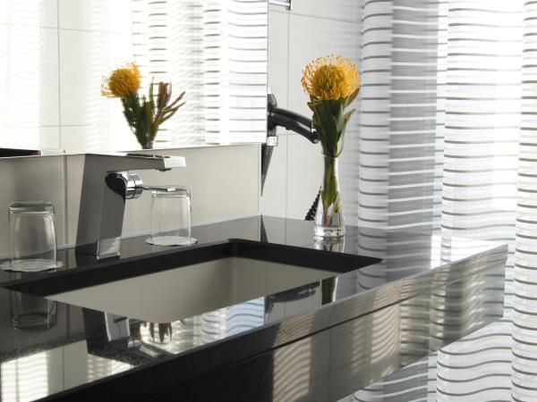 Schiller 5 Hotel : photo 4 de la chambre chambre double avec balcon