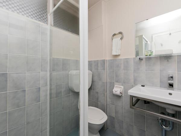 Forrest Hotel & Apartments : photo 5 de la chambre chambre lits jumeaux