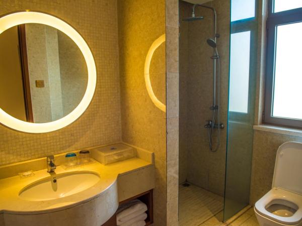 Sanya Seacube Holiday Hotel : photo 6 de la chambre premier  double room  with 180 sea view