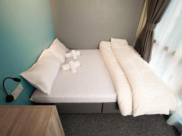 Vibrant Hostel : photo 3 de la chambre chambre standard lit queen-size