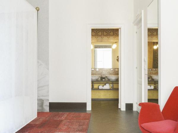 Asmundo di Gisira : photo 7 de la chambre chambre lit king-size avec balcon