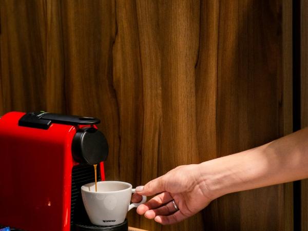 Mercure Curitiba Batel : photo 4 de la chambre appartement supérieur avec balcon