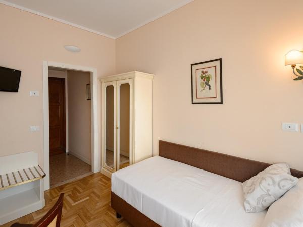 Hotel Continental : photo 2 de la chambre chambre simple