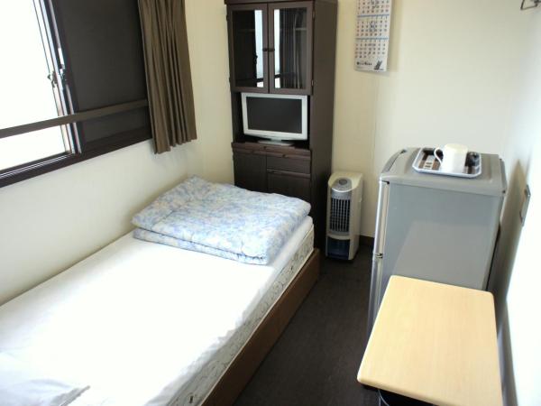Economy Hotel Hoteiya : photo 3 de la chambre grande chambre simple