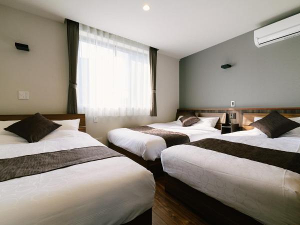 GRAND BASE Hakata Haruyoshi : photo 4 de la chambre suite familiale