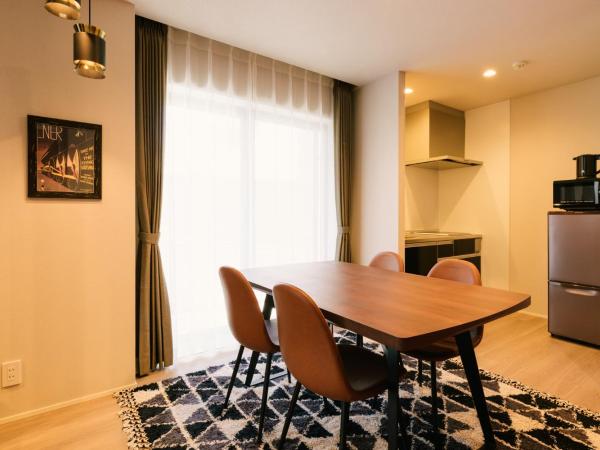 GRAND BASE Hakata Haruyoshi : photo 3 de la chambre suite familiale