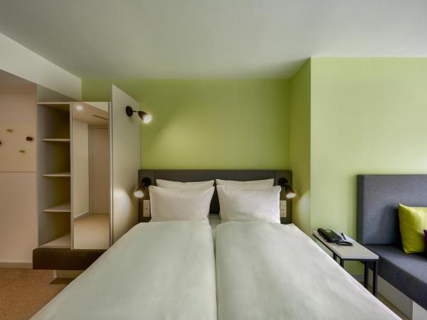H+ Hotel Wien : photo 2 de la chambre chambre double supérieure