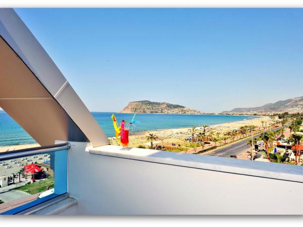 Mesut Hotel : photo 3 de la chambre chambre triple