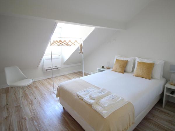 JR Studios & Suites I Rius I : photo 9 de la chambre chambre double - mansardée