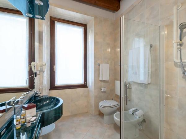 Hotel Marco Polo : photo 4 de la chambre chambre double supérieure