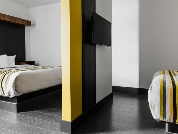 Littoral - Hôtel & Spa : photo 2 de la chambre chambre supérieure avec 2 lits queen-size