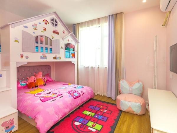妙妙花园童话民宿 -上海国际旅游度假区店 : photo 2 de la chambre disney peppa pig