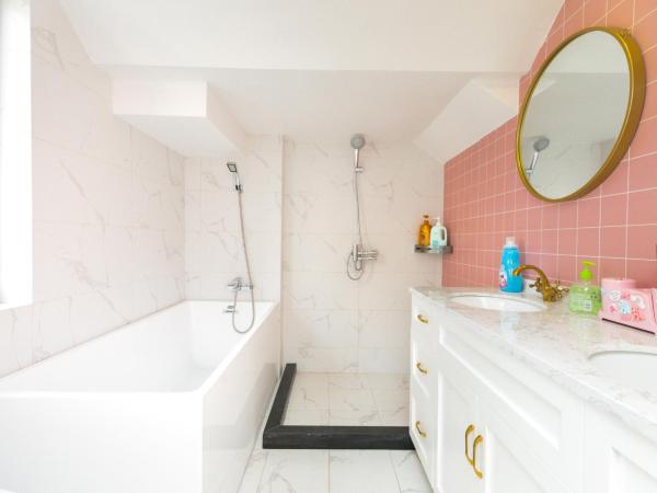 妙妙花园童话民宿 -上海国际旅游度假区店 : photo 3 de la chambre villa