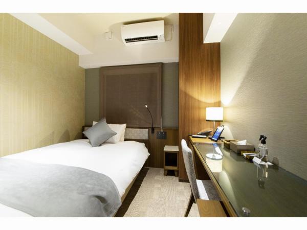 HOTEL HILLARYS Shinsaibashi : photo 3 de la chambre chambre double standard - non-fumeurs