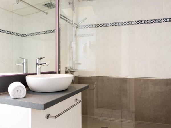 The Originals City, Hôtel Nevers Centre Gare : photo 3 de la chambre chambre double