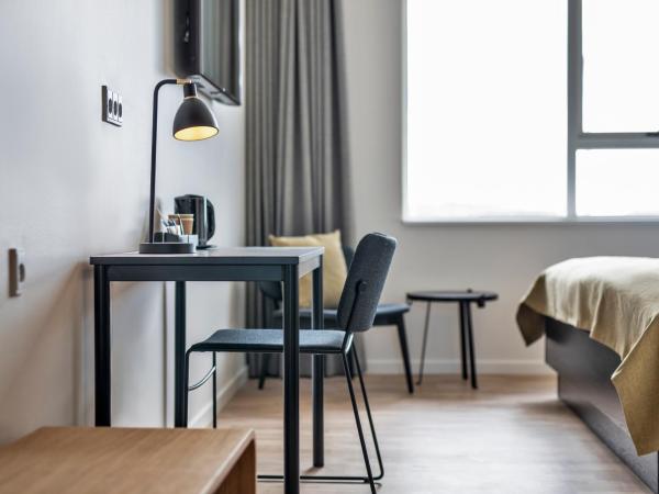 KOMPAS Hotel Aalborg : photo 3 de la chambre chambre double supérieure