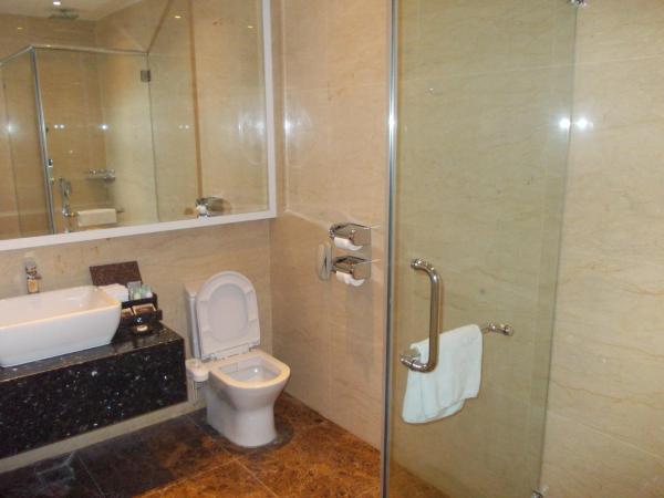 KSL Hotel & Resort : photo 1 de la chambre chambre triple supérieure