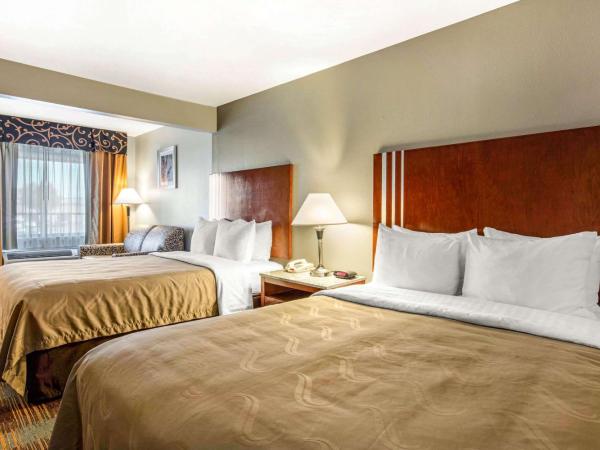 Quality Inn Airport I-240 : photo 2 de la chambre chambre 2 lits queen-size - non-fumeurs