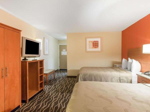 Quality Inn & Suites I-35 near Frost Bank Center : photo 5 de la chambre chambre double avec 2 lits doubles