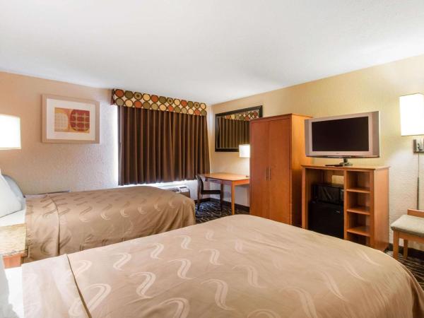 Quality Inn & Suites I-35 near Frost Bank Center : photo 7 de la chambre chambre double avec 2 lits doubles