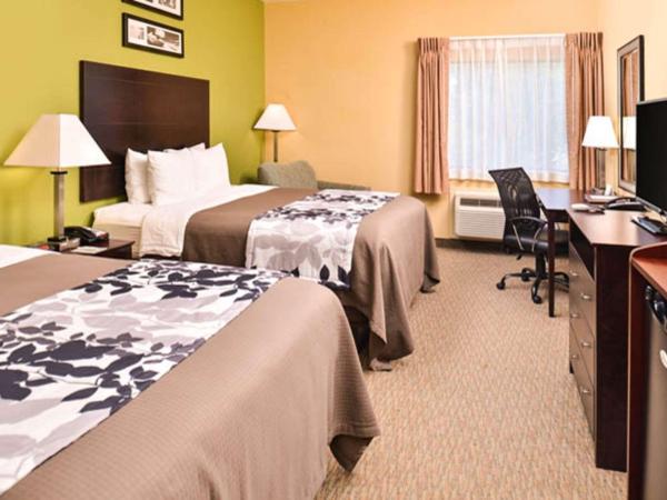 Sleep Inn and Suites Downtown Houston : photo 3 de la chambre chambre avec 2 grands lits queen-size 