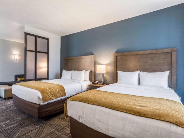 Comfort Inn & Suites Salt Lake City Airport : photo 7 de la chambre chambre 2 lits queen-size - non-fumeurs