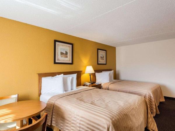 Sunrise Inn & Suites New Orleans : photo 3 de la chambre chambre 2 lits queen-size - non-fumeurs