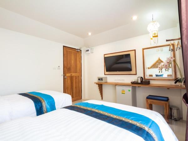 Anumat Premium Budget Hotel : photo 5 de la chambre chambre lits jumeaux avec balcon