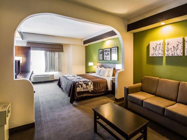 Sleep Inn & Suites Orlando International Airport : photo 2 de la chambre suite lit king-size
