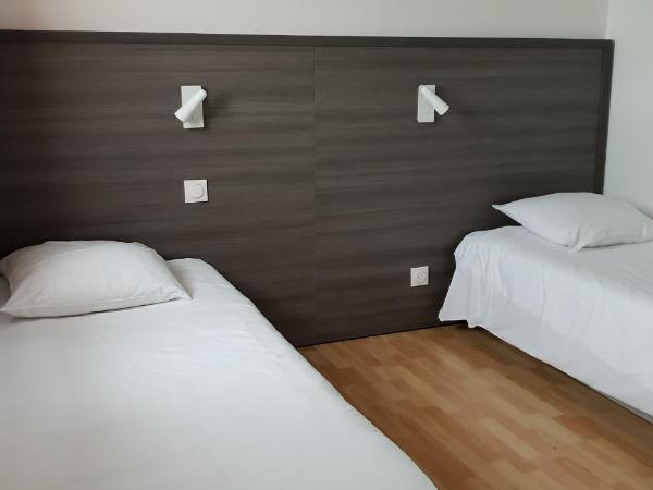 Hôtel Althea - Piscine et Sauna : photo 1 de la chambre chambre double