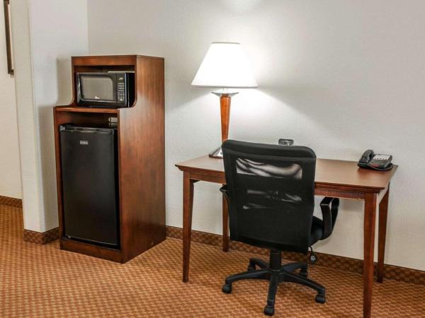 Comfort Suites near Indianapolis Airport : photo 2 de la chambre suite 2 lits queen-size - non-fumeurs