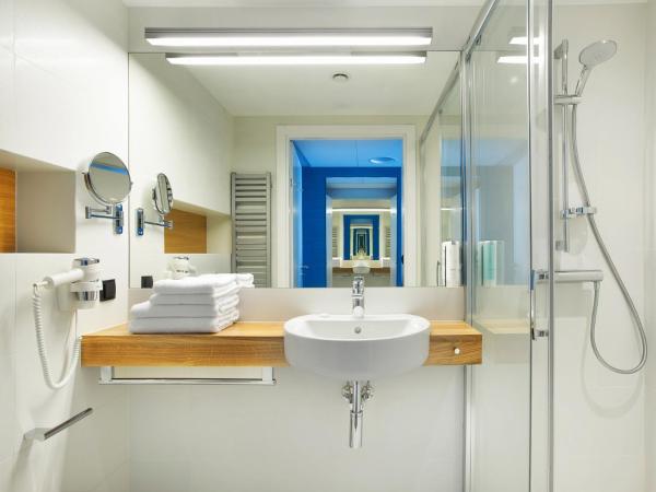 Regatta Hotel Restauracja Spa : photo 5 de la chambre chambre double ou lits jumeaux confort