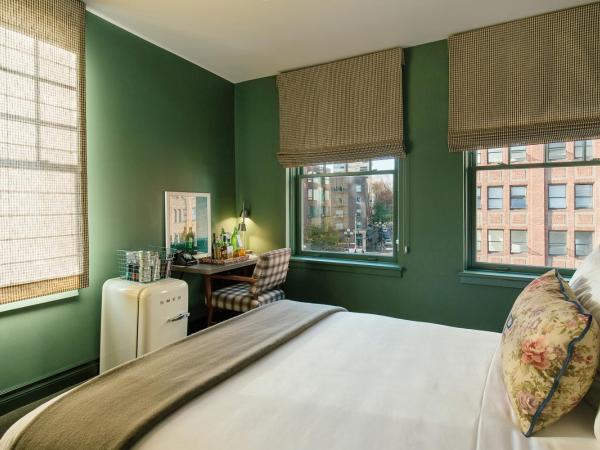 Palihotel Seattle : photo 7 de la chambre chambre lit queen-size de luxe avec vue