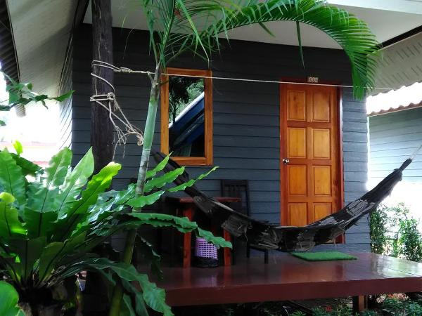 Lanta New Coconut Bungalow : photo 2 de la chambre bungalow 1 chambre