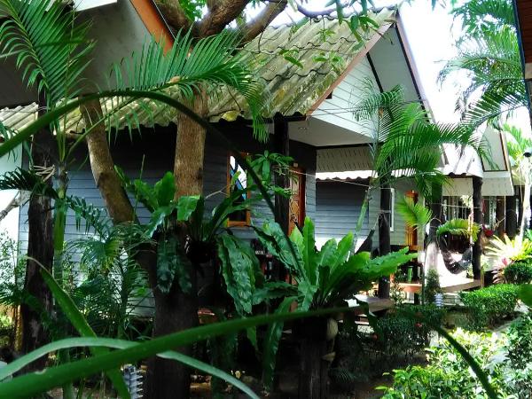 Lanta New Coconut Bungalow : photo 10 de la chambre bungalow 1 chambre