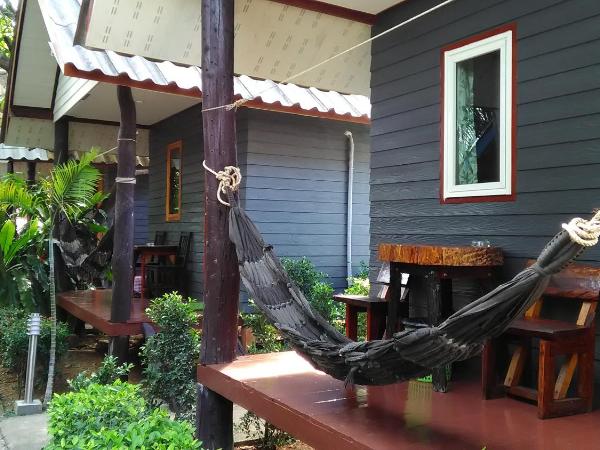 Lanta New Coconut Bungalow : photo 9 de la chambre bungalow 1 chambre
