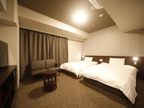 Dormy Inn Premium Osaka Kitahama : photo 1 de la chambre chambre lits jumeaux standard - non-fumeurs