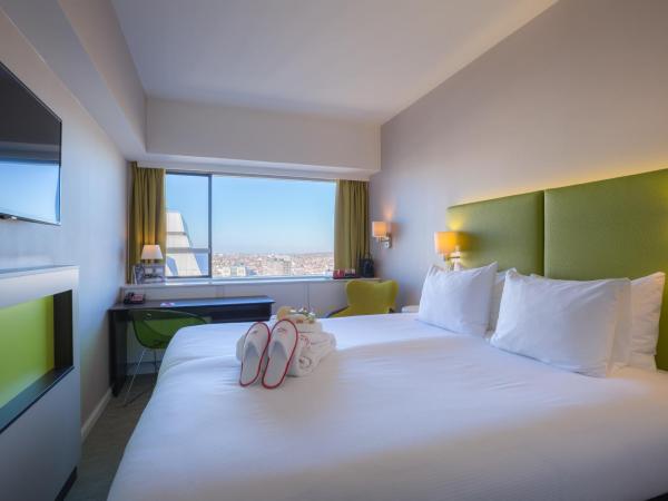 Thon Hotel Brussels City Centre : photo 3 de la chambre chambre double – vue sur ville