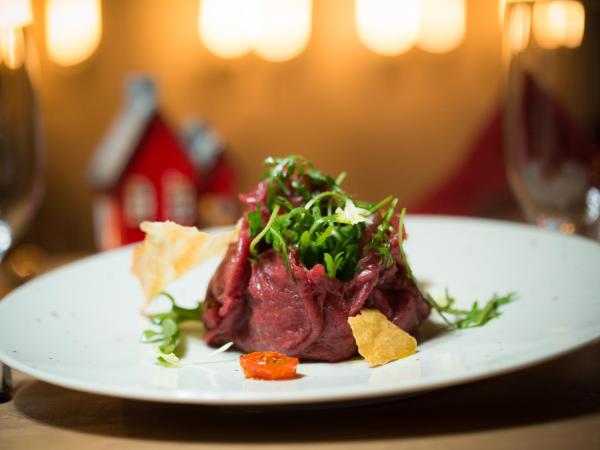 Rubin Luxury Apartments : photo 3 de la chambre special offer - one-bedroom apartment with gastro and relax package