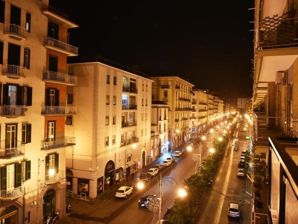 B&B Amalfi Coast Salerno : photo 3 de la chambre chambre double supérieure
