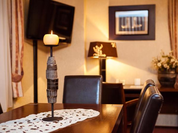 Hotel Logos : photo 9 de la chambre suite